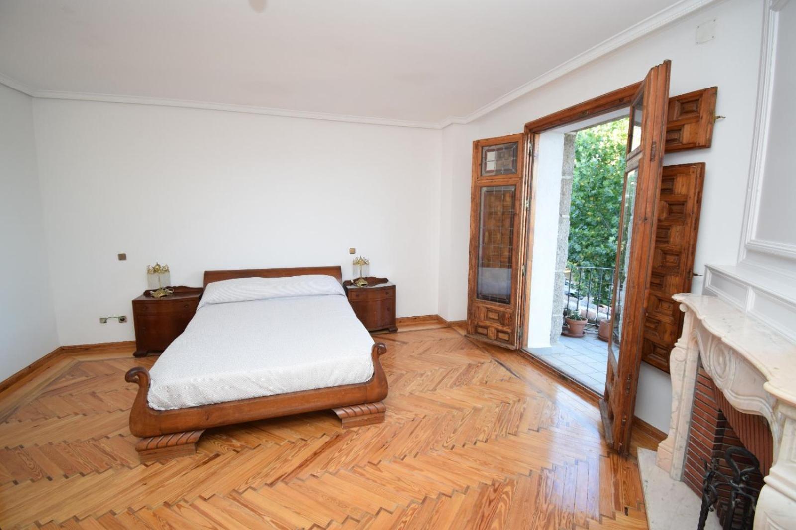 La Casona Imperial 2 Villa Galapagar Exteriör bild