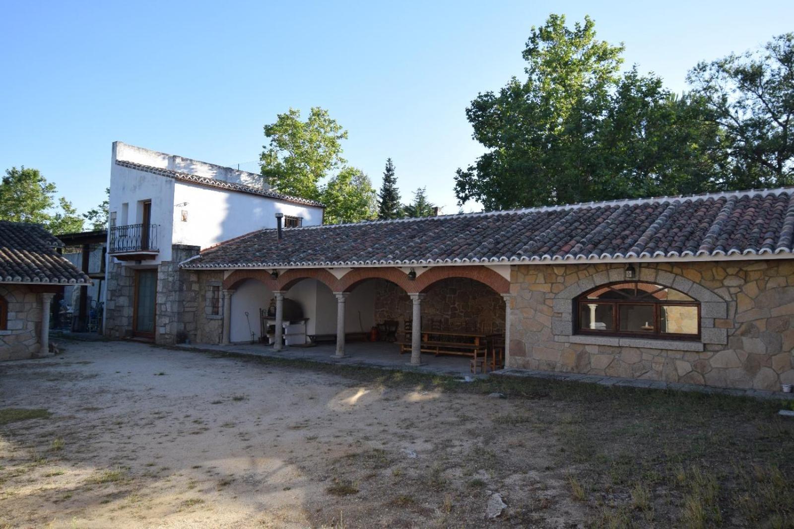 La Casona Imperial 2 Villa Galapagar Exteriör bild